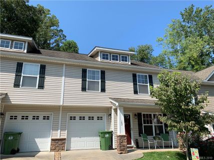 163 Thea Lane