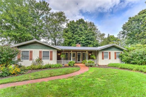 211 Pinner Road sold home in Riverview Acres, Arden, NC