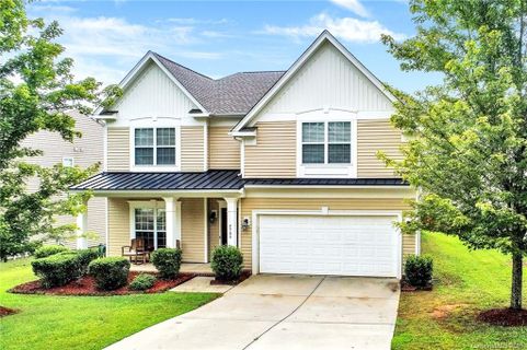 Previously sold for $290,700