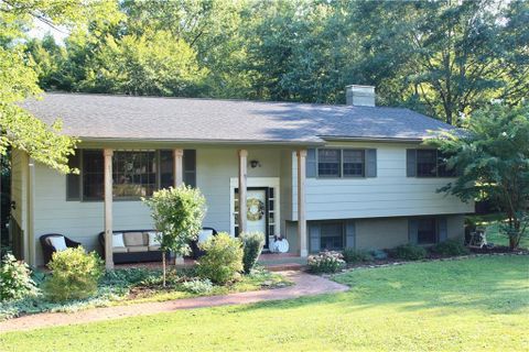Previously sold for $247,000