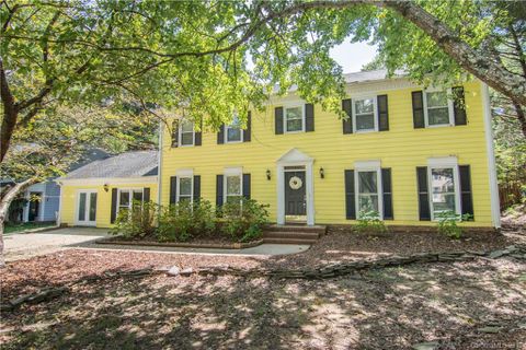 2609 Briar Ridge Drive