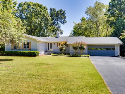 Previously sold for $570,000