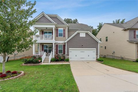 112 E Heart Pine Lane
