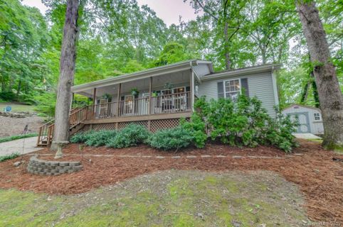 49 Laurel Road