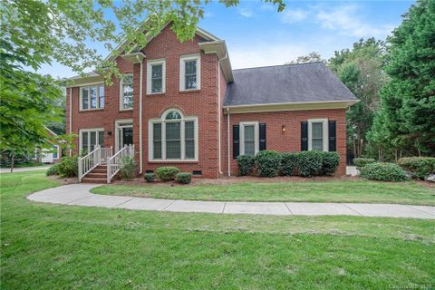 10901 Megwood Drive sold home in Berwick, Charlotte, NC