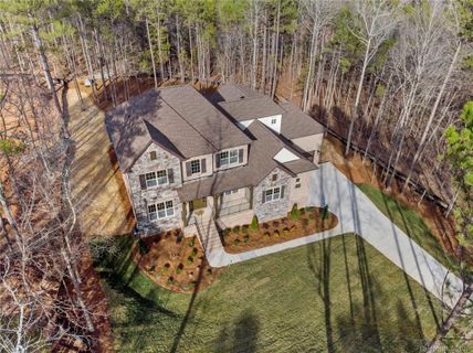 7137 Three Kings Road