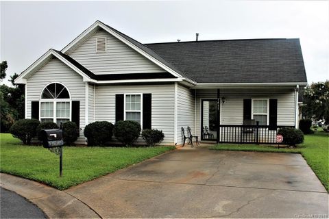 1411 Mumford Lane