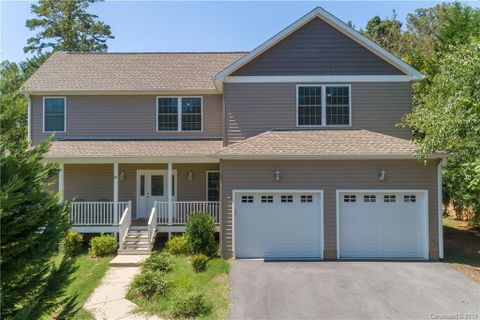28 Winterwind Drive sold home in Windermere, Asheville, NC