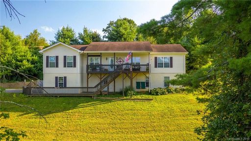 10 Macdougall Lane sold home in Brigadoon Estates, Weaverville, NC