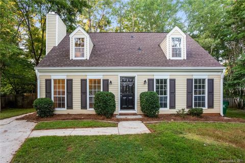 8800 Royal Scot Lane