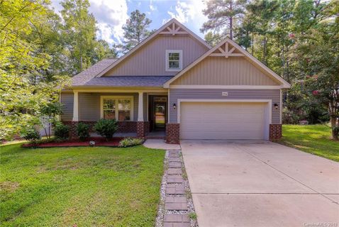 196 Evergreen Road