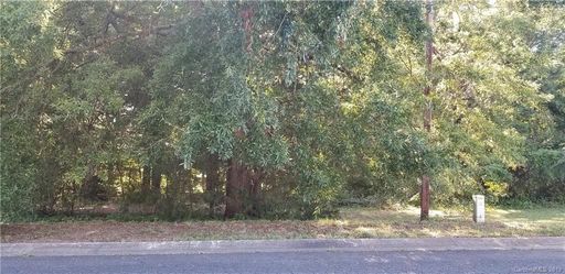 141 Ole East Pointe Road