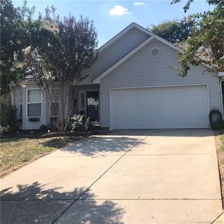 1505 Dillwin Road