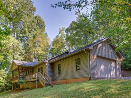 37 Spring Valley Road