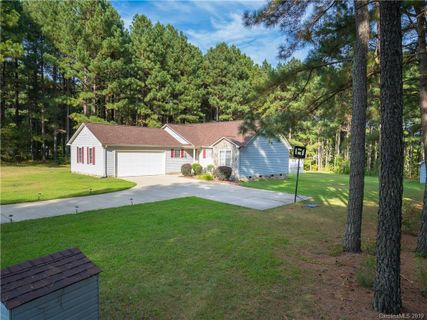 463 Pine Forest Court sold home in Pine Forest, Vale, NC