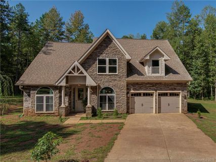 Previously sold for $440,000