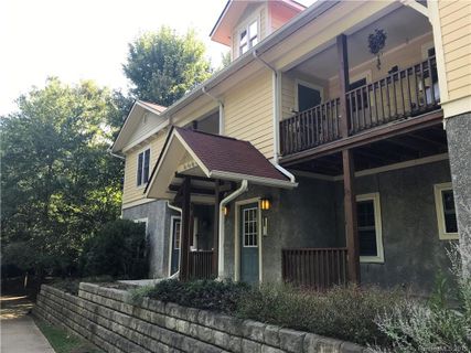 64 Owens Bell Lane sold home in Prospect Terrace Condominiums, Asheville, NC