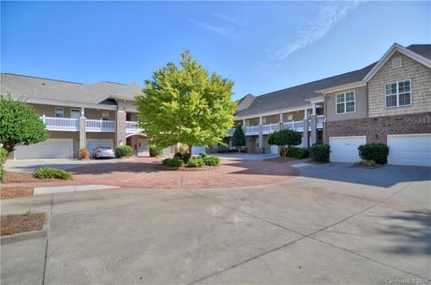 8951 Rosalyn Glen Road sold home in Edinburgh, Cornelius, NC