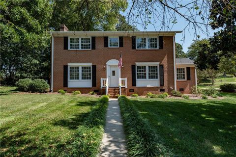 3706 6th Street