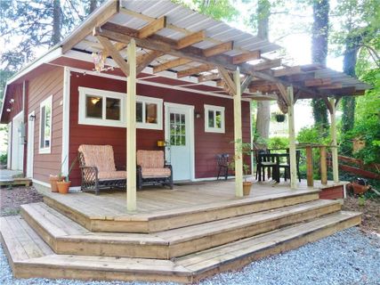313 315 Chunns Cove Road sold home in Chunns Cove, Asheville, NC