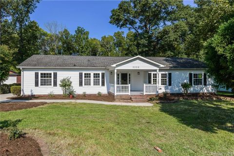 6300 Cambridge Drive