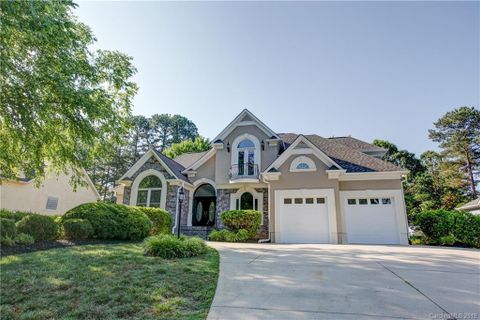 8000 St Andrews Lane