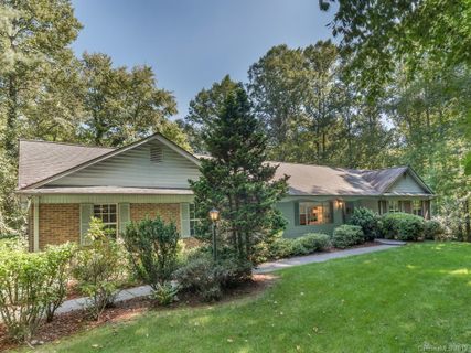 104 Saddlebred Court