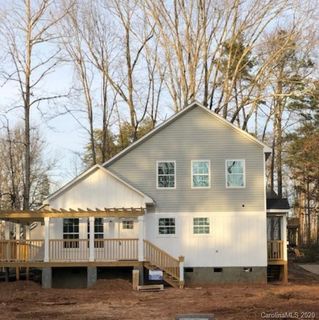 7827 Katherine Drive sold home in Lake Haven, Denver, NC