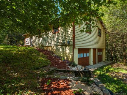 1 Countryside Estate sold home in Countryside Estates, Barnardsville, NC