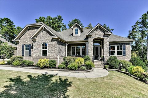 Previously sold for $550,000
