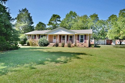 633 Plainfield Drive