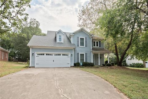 1074 Iveywood Place sold home in Rosewood, Concord, NC