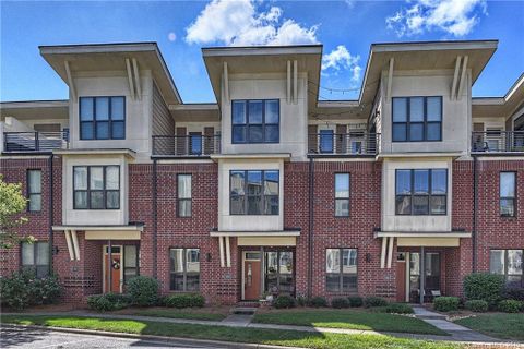 Previously sold for $290,000