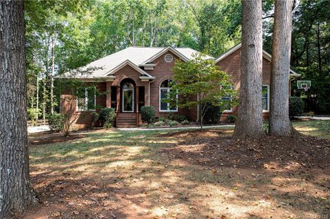 6116 Palomino Ridge sold home in Providence Woods South, Matthews, NC