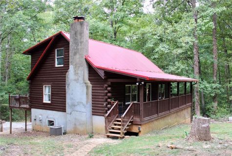 311 Winding Trail