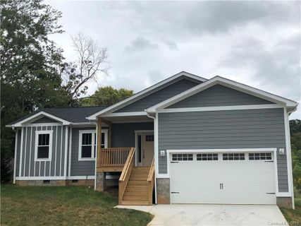11 May Street sold home in Onteora, Asheville, NC