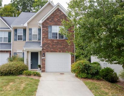 1272 Collegian Terrace sold home in Deacon Ridge, Winston Salem, NC
