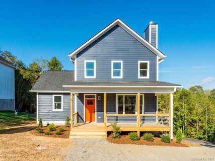 24 Brown Avenue sold home in Woodfin Land Company, Asheville, NC