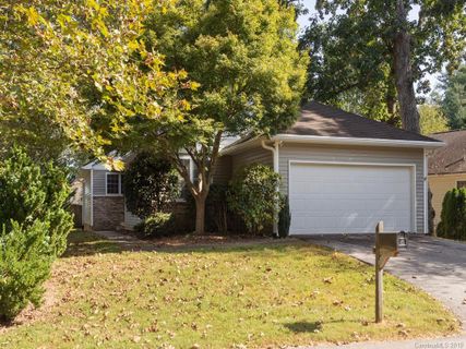 95 Wildwood Forest Lane sold home in The Glens at Aberdeen, Mills River, NC
