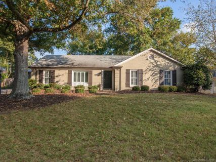 6320 Mock Orange Drive