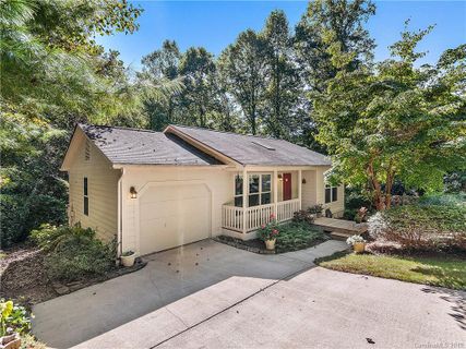 54 Pine Ridge Trail
