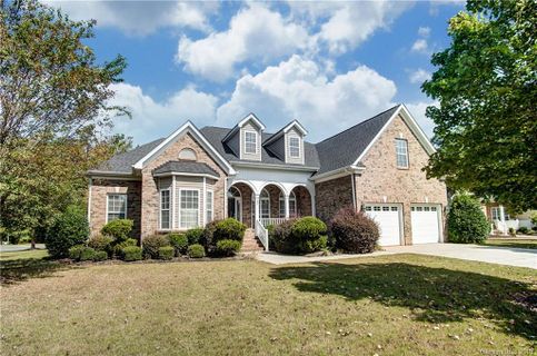 707 Trailhead Lane