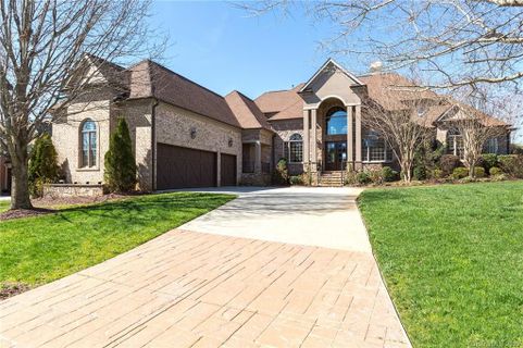 821 Beauhaven Lane