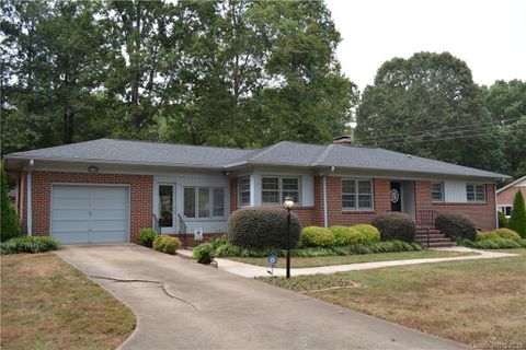 607 2nd Avenue sold home in Wilburn Hunsucker Estate, Conover, NC