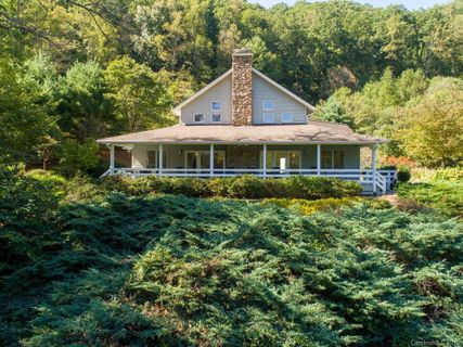 69 Camp Allis Road sold home in Chunns Cove, Asheville, NC