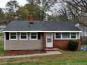 2400 Columbus Circle sold home in Charlotte, SC