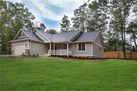 14 Wood Path Lane sold home in Arbor Woods, Arden, NC