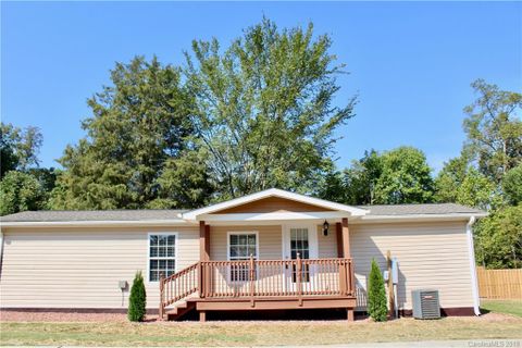 5024 Victoria Avenue sold home in Victoria Park, Charlotte, NC