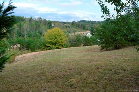 7 Ivy Crest Lane 8 sold home in Ivy Meadows, Weaverville, NC