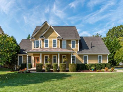 5 Drakes Meadow Lane sold home in Drakes Meadow, Arden, NC